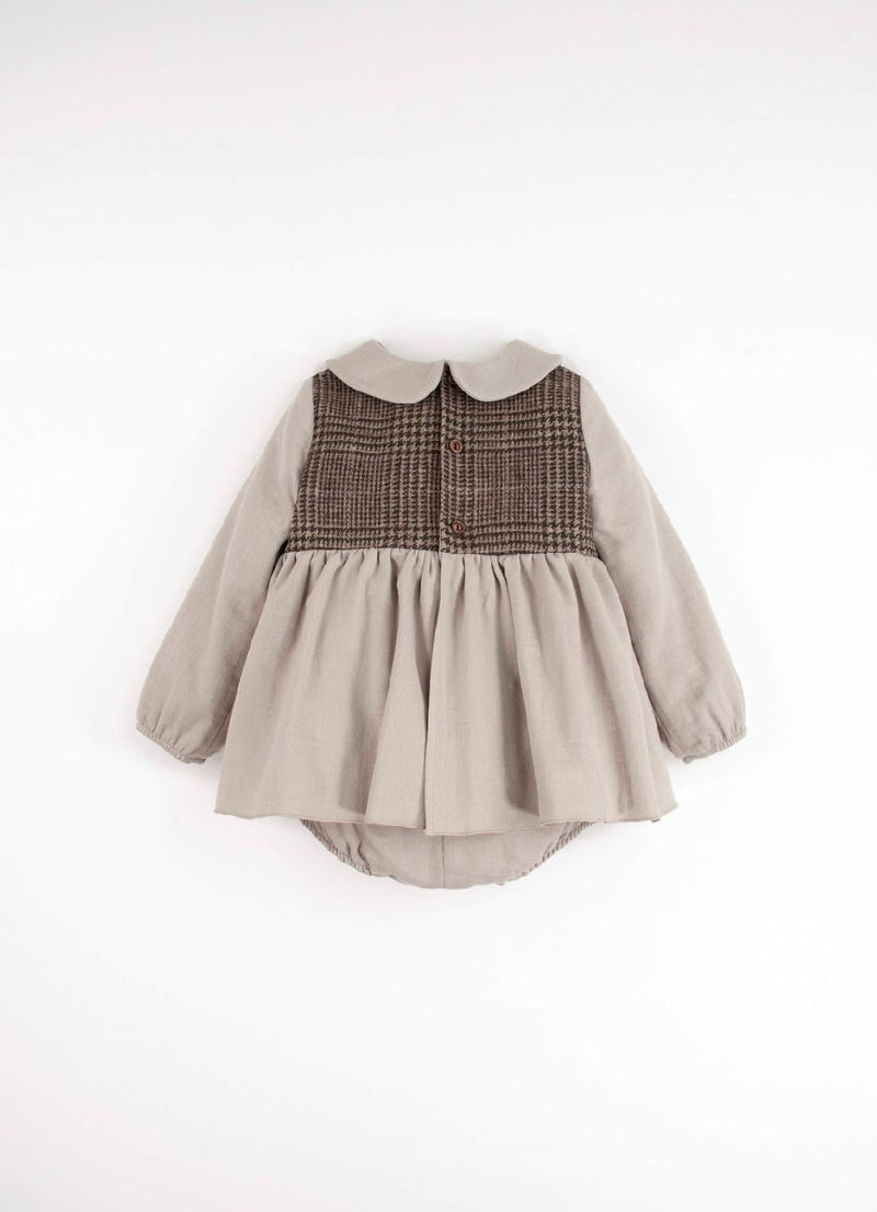 Sand romper suit with skirt and baby collar